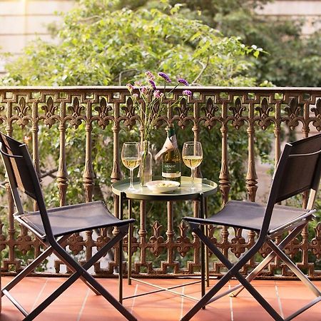 Amra Barcelona Caspe Hotel Bagian luar foto