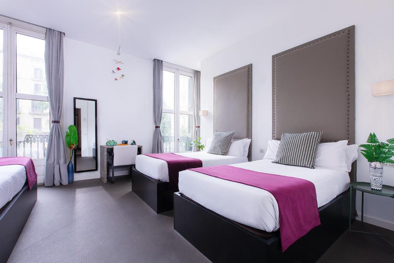 Amra Barcelona Caspe Hotel Bagian luar foto