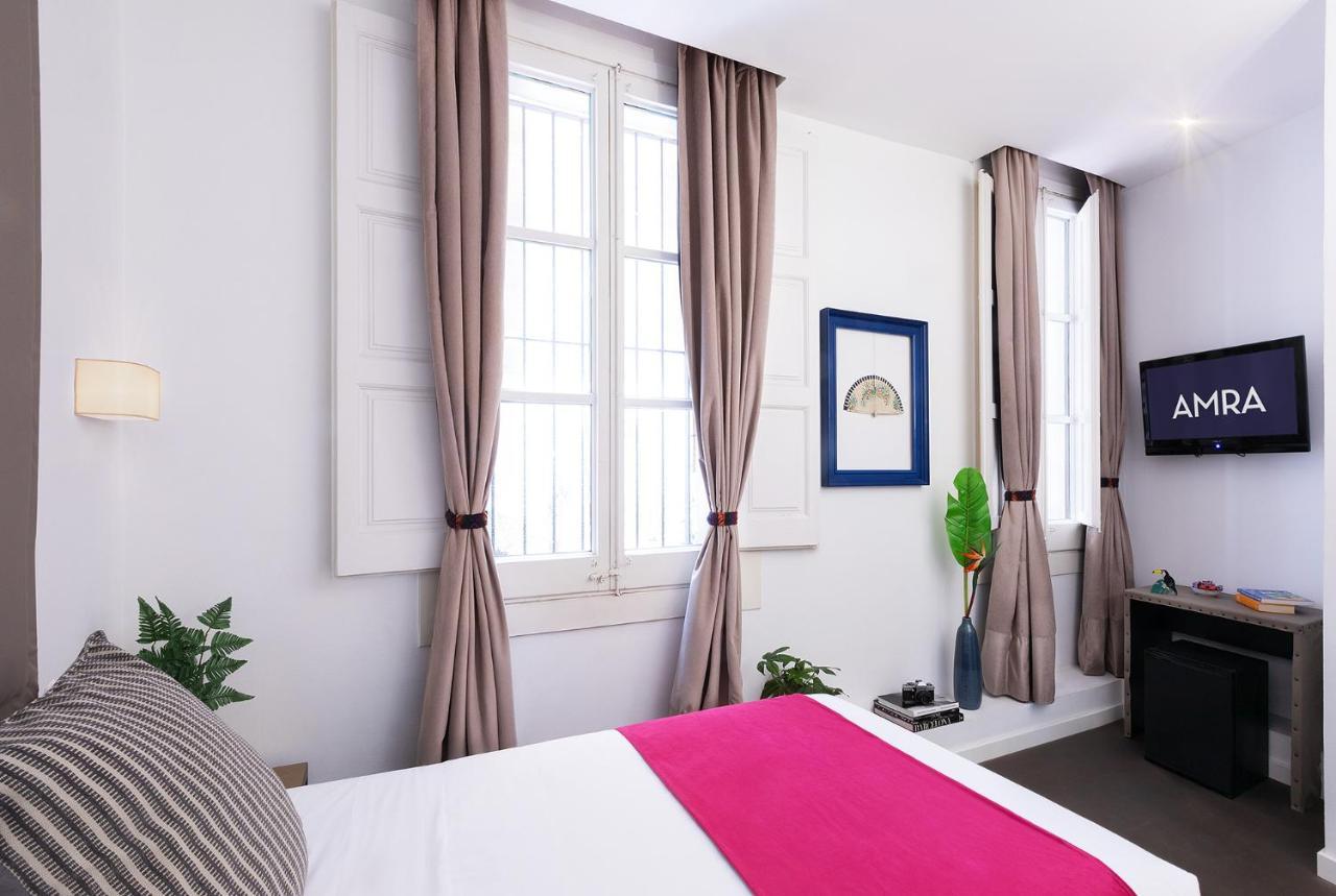 Amra Barcelona Caspe Hotel Bagian luar foto